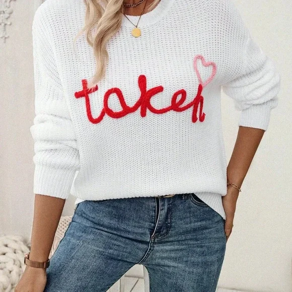 White Casual Women's Style Round Neck Embroidered Little Heart Knitted Sweater - Picture 6 of 6